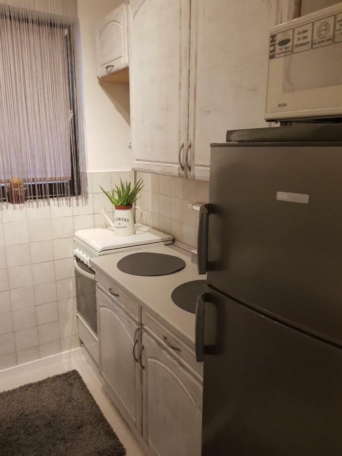 Appartamento Downtown'S Pearl Pécs Esterno foto